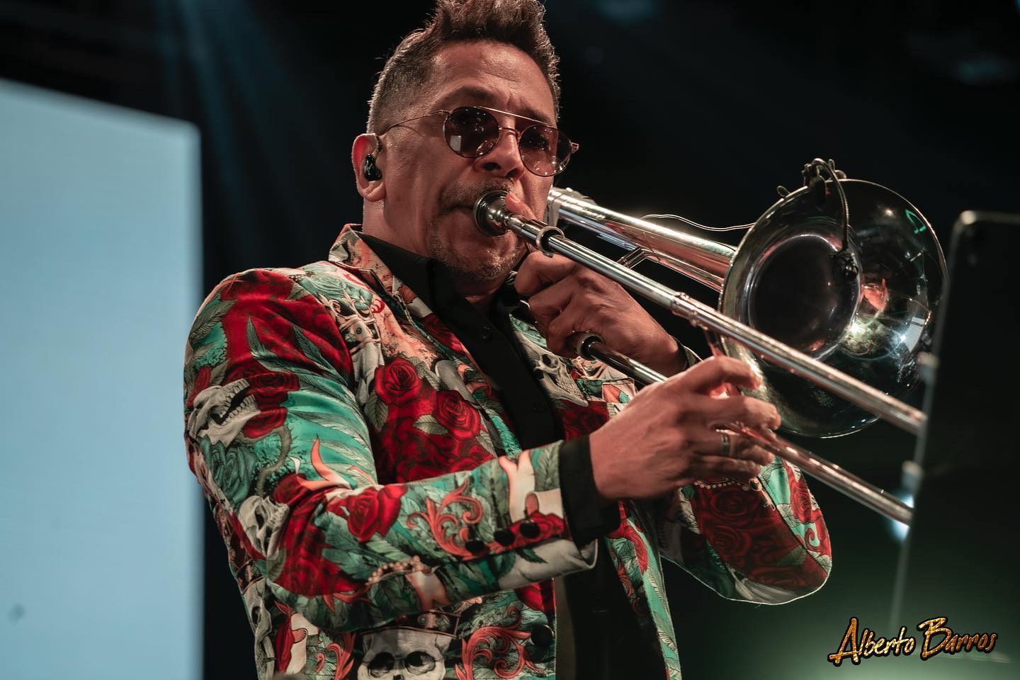 Alberto Barros