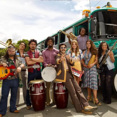 LOS LATINOS